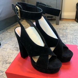 Shoe Dazzle Open Toe Heel